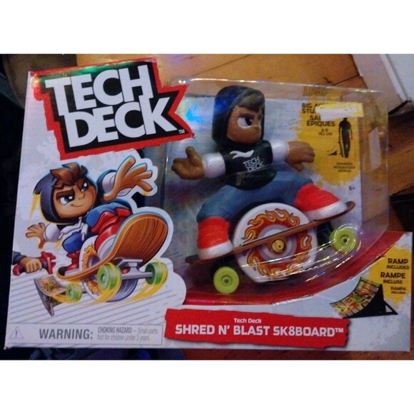 Tech Deck Other - Tech Deck Shred N' Blast Sk8board Motorized Skateboard Toy Ramp Figure NEW